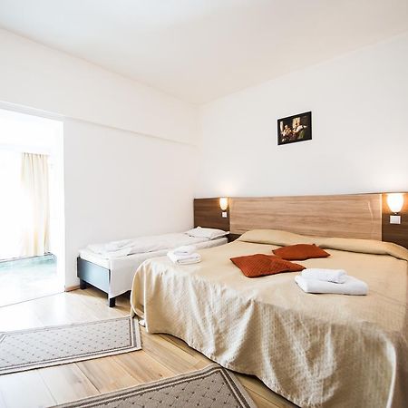 Gura Diham Hotel Busteni Bagian luar foto